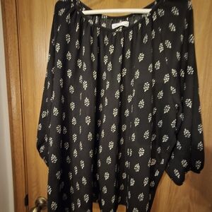 croft & barrow Black Blouse with White Leaf Print